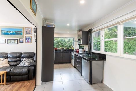 Photo of property in 8 Davis Crescent, Elderslea, Upper Hutt, 5018