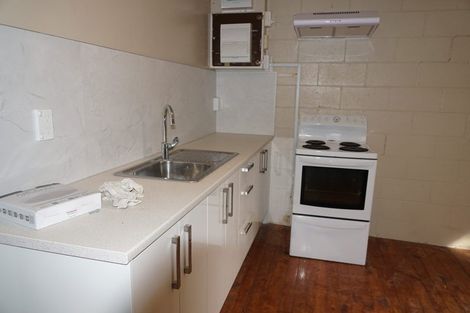 Photo of property in 90a Coronation Road, Hillcrest, Auckland, 0627