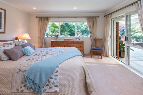 Photo of property in 2/12 Rochester Crescent, Somerville, Auckland, 2014