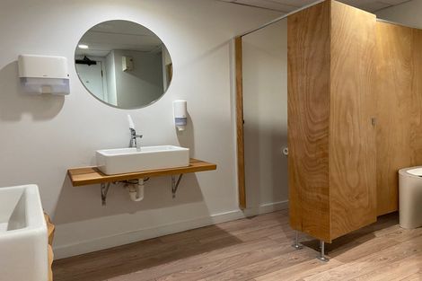 Photo of property in 4c69/118 Broadway, Newmarket, Auckland, 1023