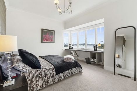Photo of property in 46 Seaview Avenue, Northcote, Auckland, 0627