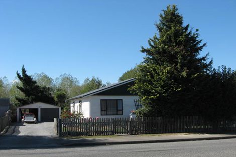 Photo of property in 201 Talbot Street, Geraldine, 7930