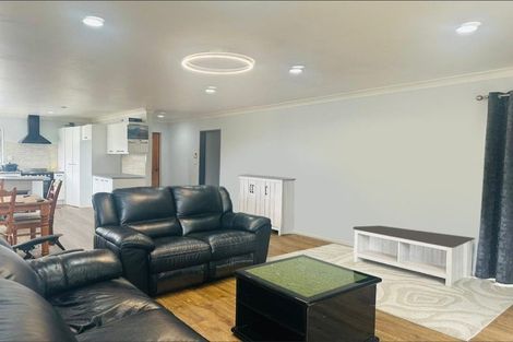 Photo of property in 14a Campbell Place, Papakura, 2110