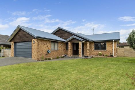 Photo of property in 42 Longmynd Drive, Katikati, 3129