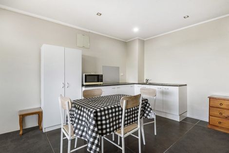 Photo of property in 27a Florence Daly Place, Mount Roskill, Auckland, 1041