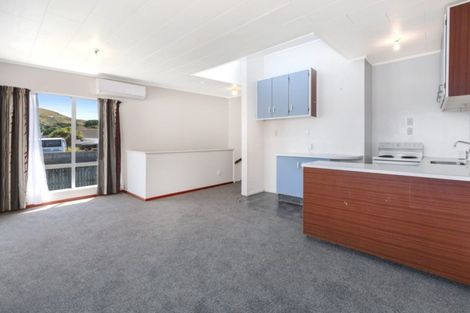 Photo of property in 10/22 Bay Drive, Titahi Bay, Porirua, 5022