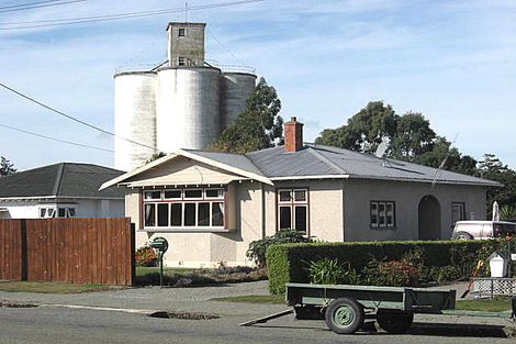 Photo of property in 91 Shearman Street, Waimate, 7924