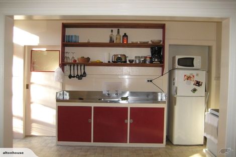 Photo of property in 9 Alton Street, Nelson, 7010