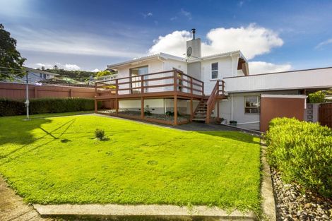 Photo of property in 19 Sunnyview Drive, Brown Owl, Upper Hutt, 5018