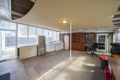 Photo of property in 17 Clyde Street, Ferndale, New Plymouth, 4310