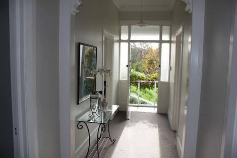 Photo of property in 5 Elm Row, Dunedin Central, Dunedin, 9016