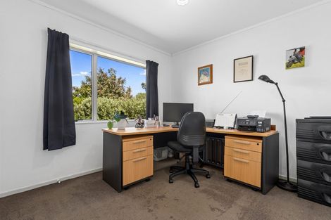 Photo of property in 44 Pelorus Street, Welcome Bay, Tauranga, 3112