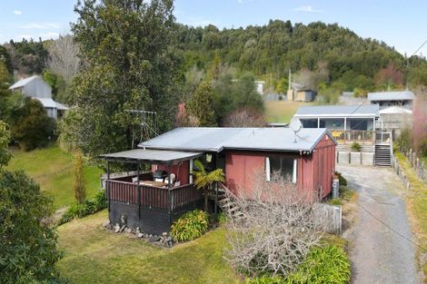 Photo of property in 33 State Highway 30, Lake Rotoma, Rotorua, 3074
