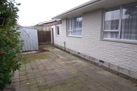 Photo of property in 2/5 Chilton Drive, Mairehau, Christchurch, 8052
