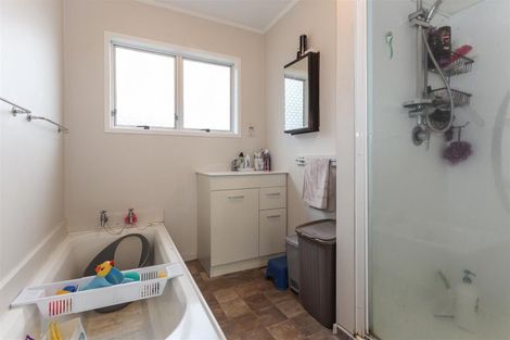 Photo of property in 5 Onyx Place, Pukehangi, Rotorua, 3015