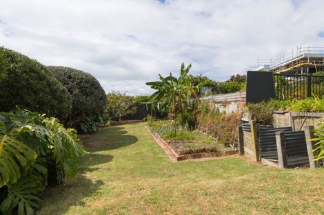 Photo of property in 8 Vanessa Crescent, Glendowie, Auckland, 1071