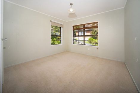 Photo of property in 41 Squirrel Lane, Browns Bay, Auckland, 0630