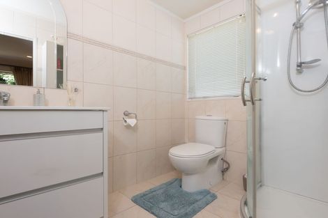 Photo of property in 2/12 Rochester Crescent, Somerville, Auckland, 2014