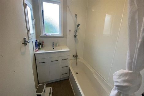 Photo of property in 15 Edinburgh Avenue, Rosehill, Papakura, 2113