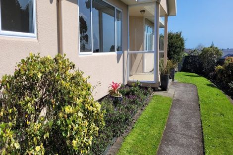 Photo of property in 1 Bandon Grove, Bell Block, New Plymouth, 4312