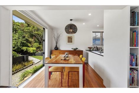 Photo of property in 69 Salford Street, Newlands, Wellington, 6037