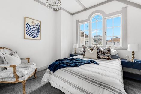 Photo of property in 203 Hurstmere Road, Takapuna, Auckland, 0622