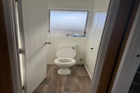 Photo of property in 2 Cranberry Place, Bucklands Beach, Auckland, 2012