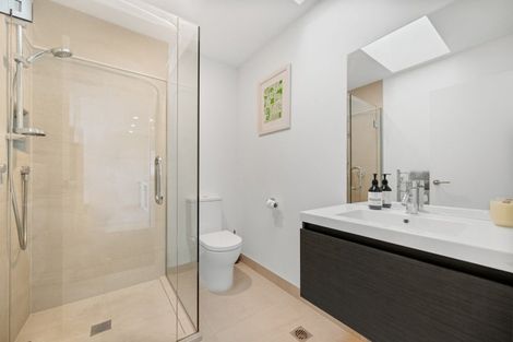 Photo of property in 64 Howden Drive, Jacks Point, 9371