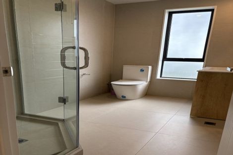 Photo of property in 1/21 Humphrey Kemp Avenue, Henderson, Auckland, 0612