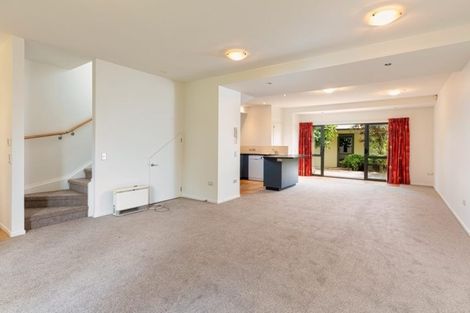 Photo of property in 76 Gunner Drive, Te Atatu Peninsula, Auckland, 0610