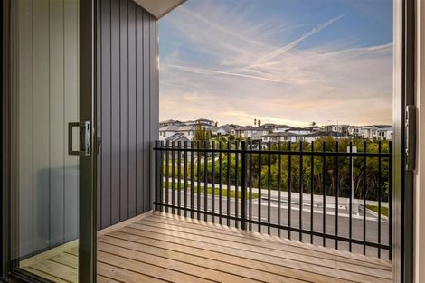 Photo of property in 50 Westgate Drive, Massey, Auckland, 0614