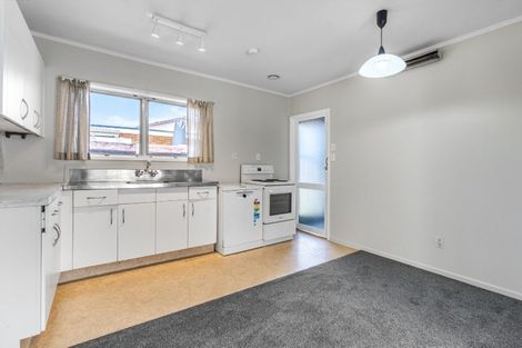Photo of property in 191b Centreway Road, Orewa, 0931