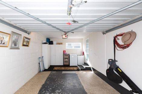 Photo of property in 2 Magnolia Drive, Westown, New Plymouth, 4310