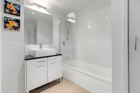 Photo of property in Algarve Apartments, 310/332 Maunganui Road, Mount Maunganui, 3116