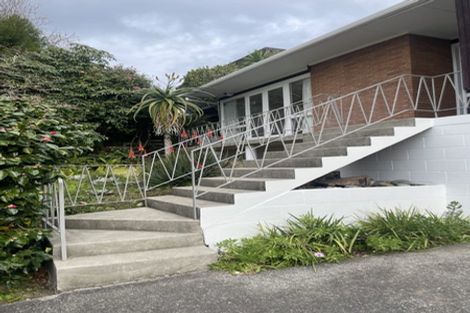 Photo of property in 70 Mountbatten Avenue, Hillcrest, Auckland, 0627