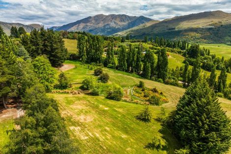 Photo of property in 60 Dalefield Road, Dalefield, Queenstown, 9371