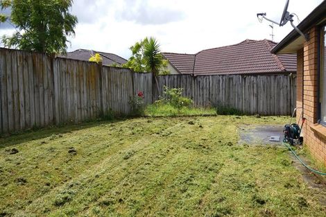 Photo of property in 4 Snave Place, East Tamaki, Auckland, 2013