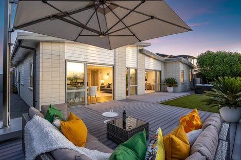 Photo of property in 67 Manuel Road, Silverdale, 0932