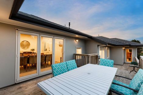 Photo of property in 4 Petrel Lane, Whitby, Porirua, 5024