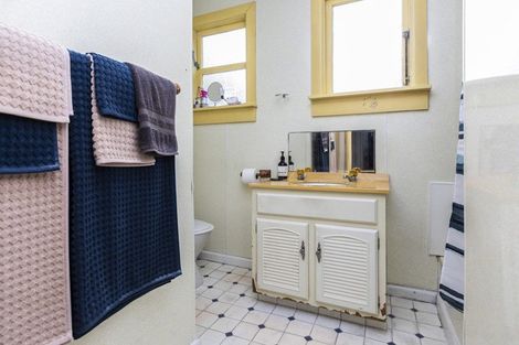 Photo of property in 13 Cheviot Street, Spreydon, Christchurch, 8024