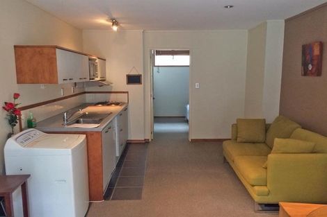 Photo of property in 5b/66 Mount Eden Road, Mount Eden, Auckland, 1024