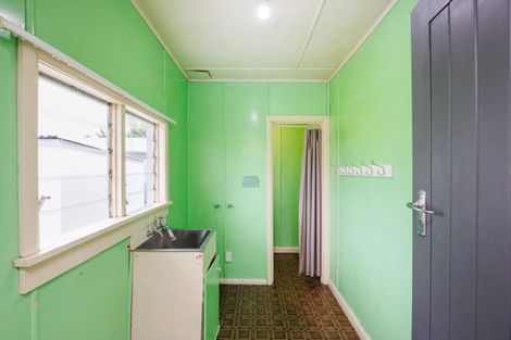 Photo of property in 32 Keeling Street, West End, Palmerston North, 4412