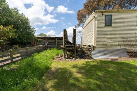 Photo of property in 986 Halcombe Road, Halcombe, Feilding, 4779