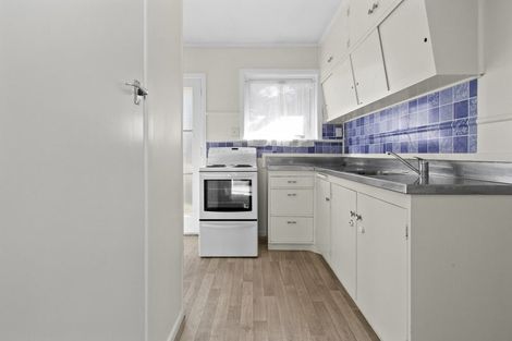 Photo of property in 77d Aurora Terrace, Hillcrest, Hamilton, 3216