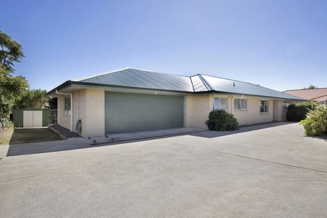 Photo of property in 89 Cedar Drive, Paraparaumu Beach, Paraparaumu, 5032