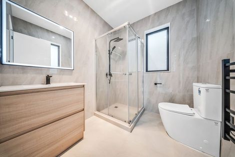 Photo of property in 7b Waimai Avenue, Weymouth, Auckland, 2103