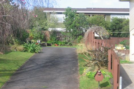 Photo of property in 10 Barberton Terrace, Red Hill, Papakura, 2110