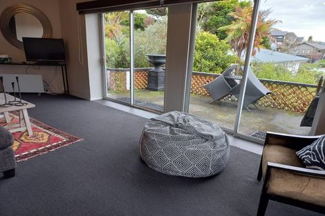 Photo of property in 35 Tremaine Avenue, Two Mile Bay, Taupo, 3330