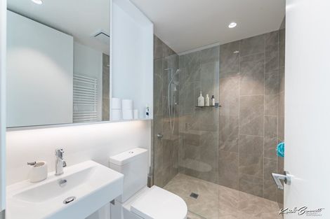 Photo of property in 4 Jean Caldwell Way, Island Bay, Wellington, 6023