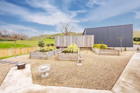 Photo of property in 476 Hatuma Road, Waipukurau, 4281